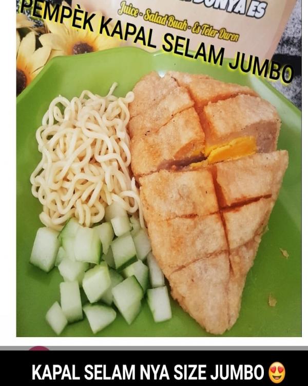 Pempek Kapal Selam Jumbo